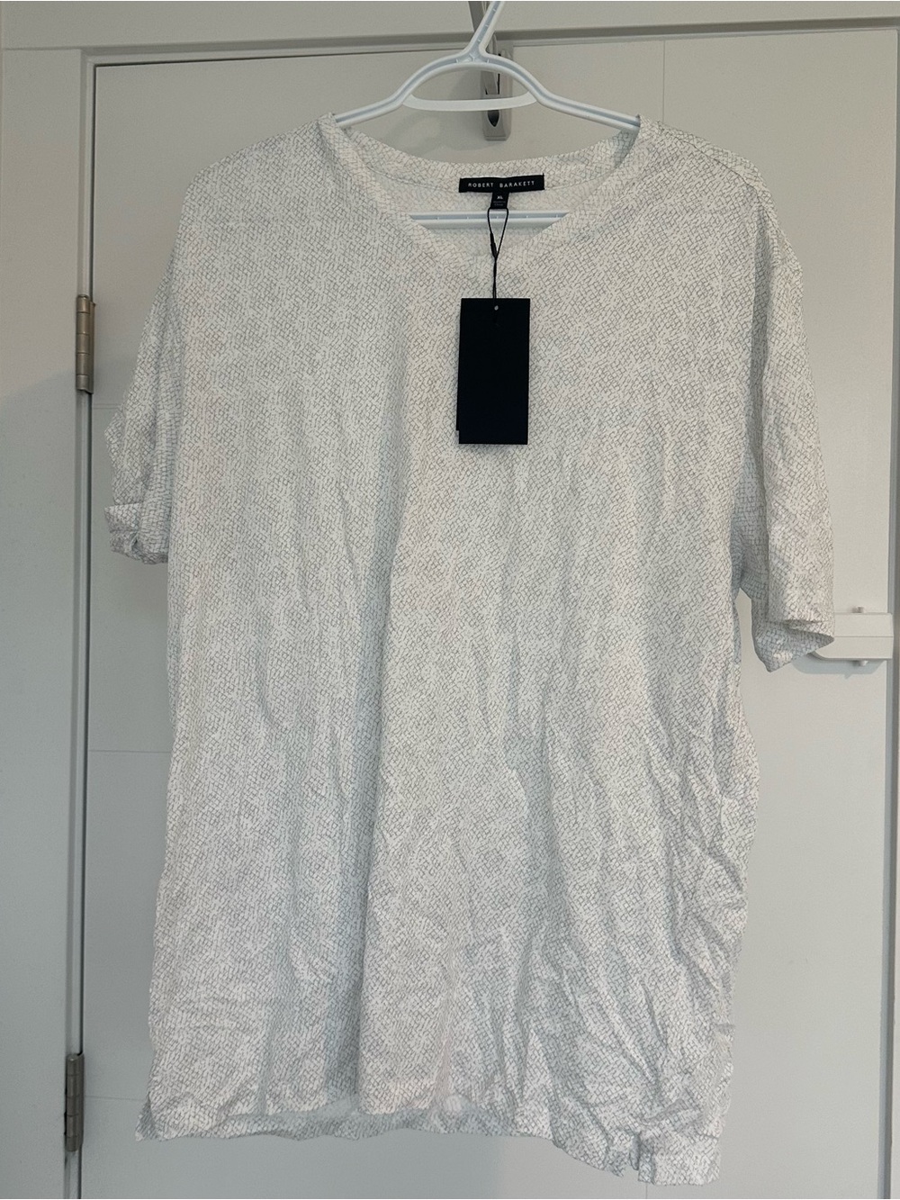 Mens pattern short sleeve